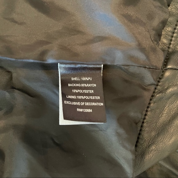 Torrid black leather motto jacket 4x - Picture 6 of 7